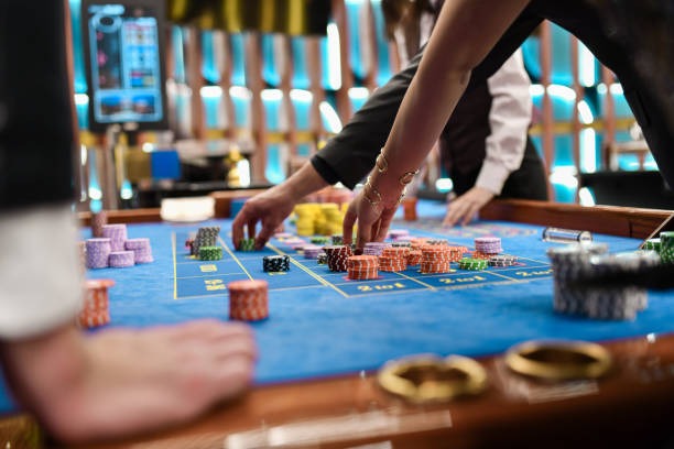 Kombinasi Number payout table and live draw interface on linkgacor